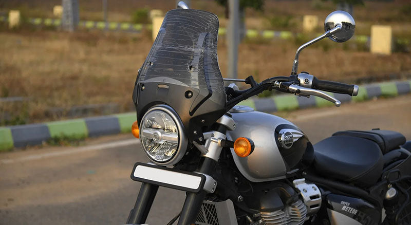 For Royal Enfield Super Meteor 650 Wanderer Premium Windshield Smoked Screen