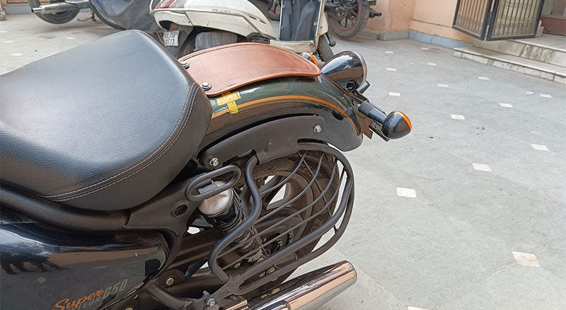 For Royal Enfield Super Meteor 650 Tan Brown Rear Mudguard Fender Bip